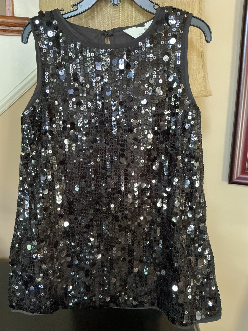 H&M -Sz 4T- Girl Black Sequined Dress Sleeveless Key Hole Back